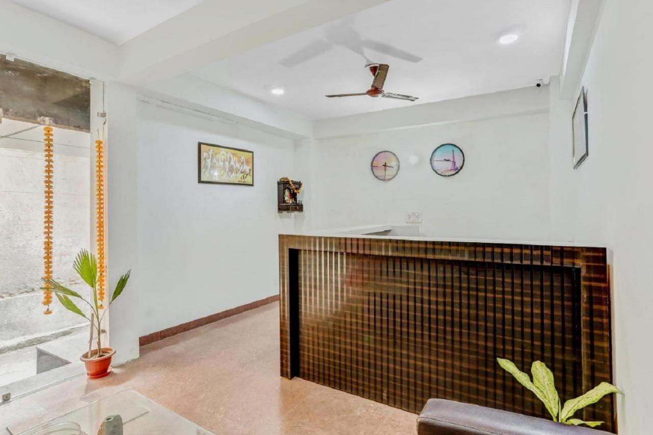 Hotel Noida Continental At Noida City Center Экстерьер фото